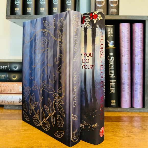 Fairyloot Exclusive Signed A Curse Of
Blood and Wolves by Melissa McTernan - Picture 9 of 15